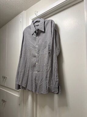 Vince 100% cotton checkered dress shirt - size XL